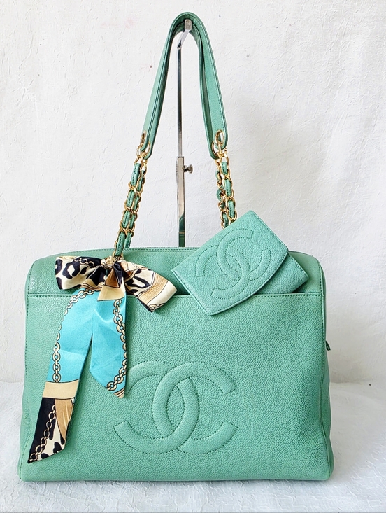 CHANEL Handbags - Auth Chanel CC Coco Mark Caviar Large Leather Shoulder Bag